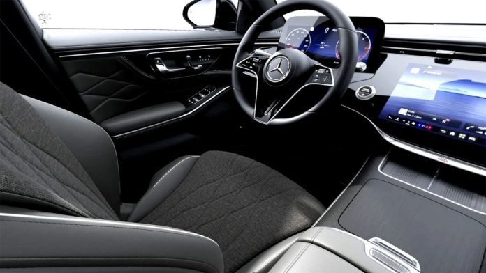 Революція в розкоші: оновлений Mercedes-Benz S-Class вперше отримав тканинний салон
