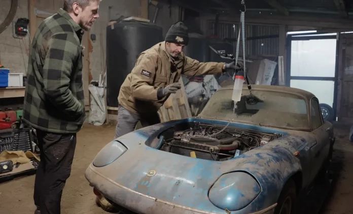 32 роки в пилу: як оживили унікальний Lotus Elan
