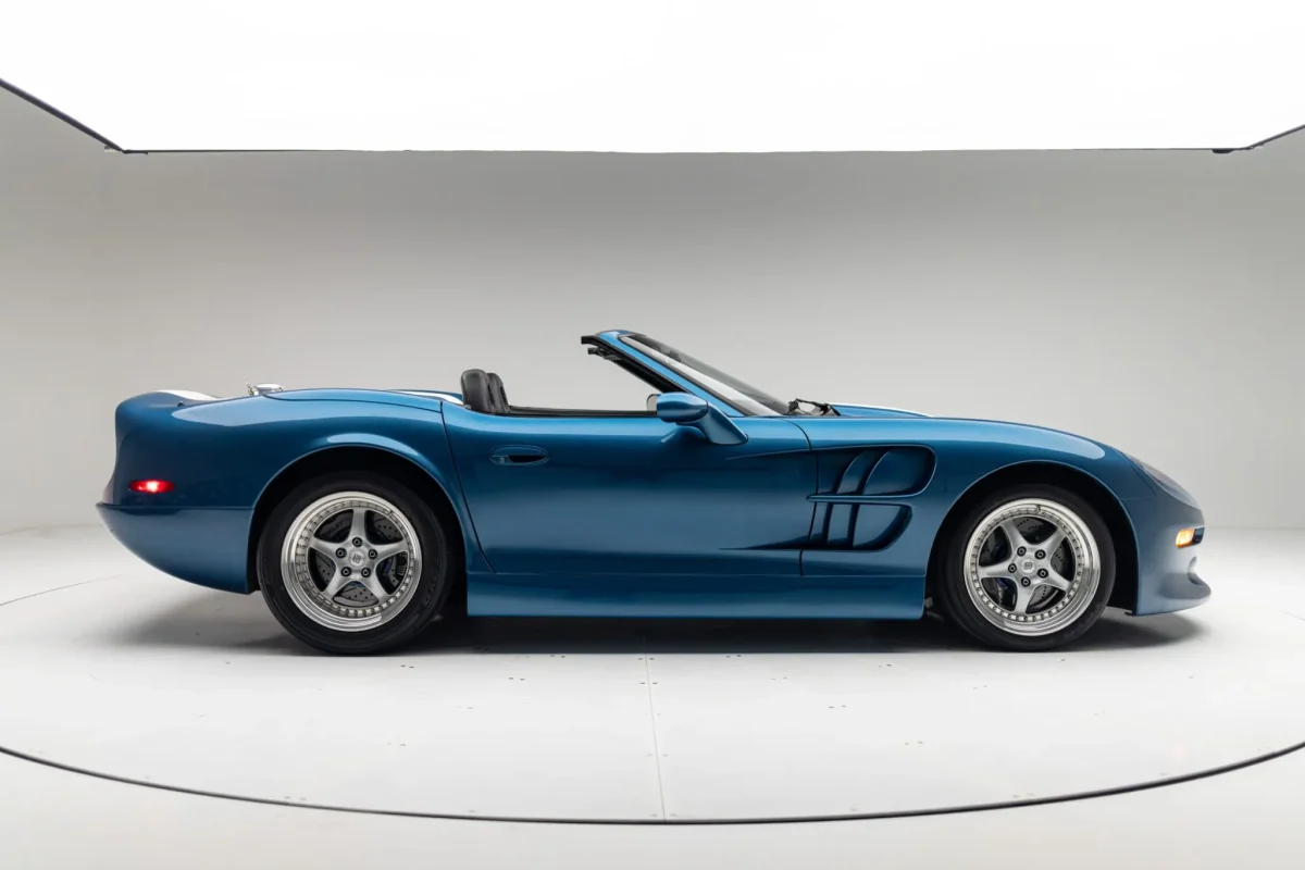 Забутий шедевр: унікальний Shelby Series 1 1999 року виставили на аукціон - фото 2