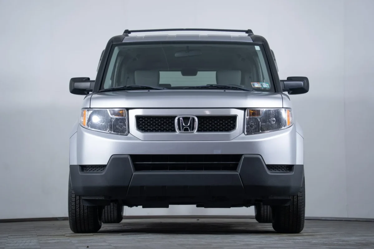 Ідеальний Honda Element 2011 року продають на аукціоні за ціною нового кросовера - фото 5