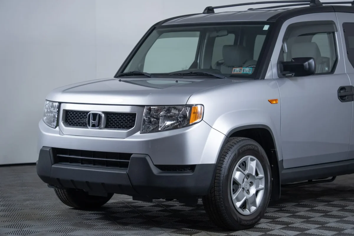 Ідеальний Honda Element 2011 року продають на аукціоні за ціною нового кросовера - фото 6