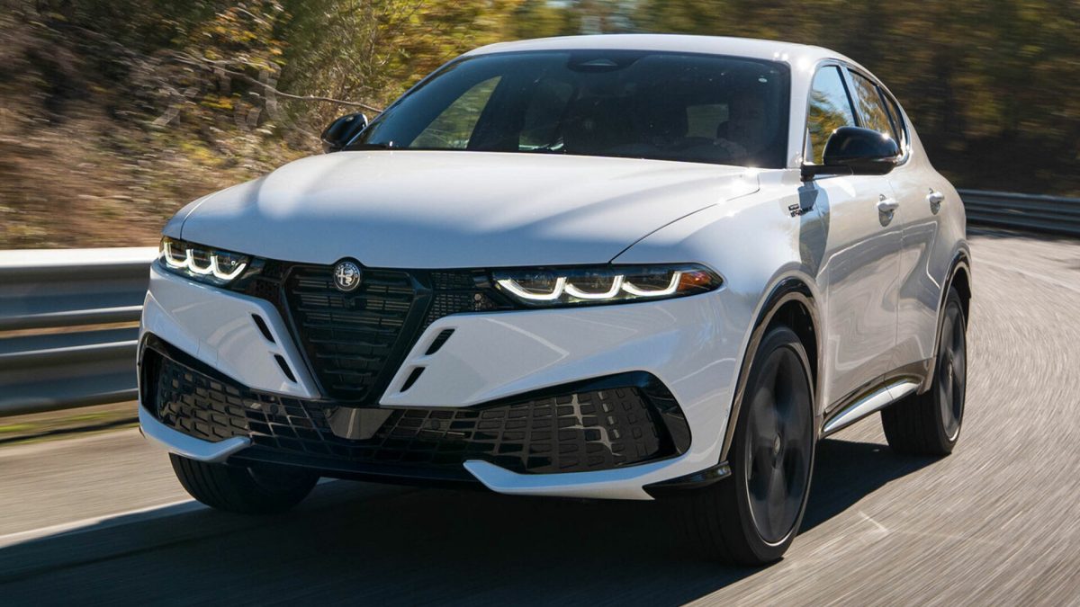 Alfa Romeo звітує про успішний 2025 рік: продажі зросли, але є нюанс - фото 2