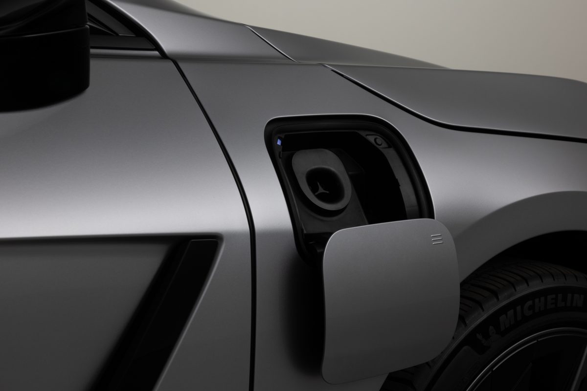 Новий Lexus ES стає електричним: ціни стартують з позначки нижче $50 000 - фото 7