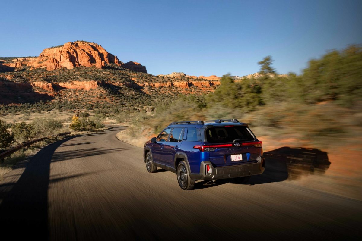 Subaru кидає виклик Ford та GM: Outback 2026 отримає систему керування без рук - фото 8