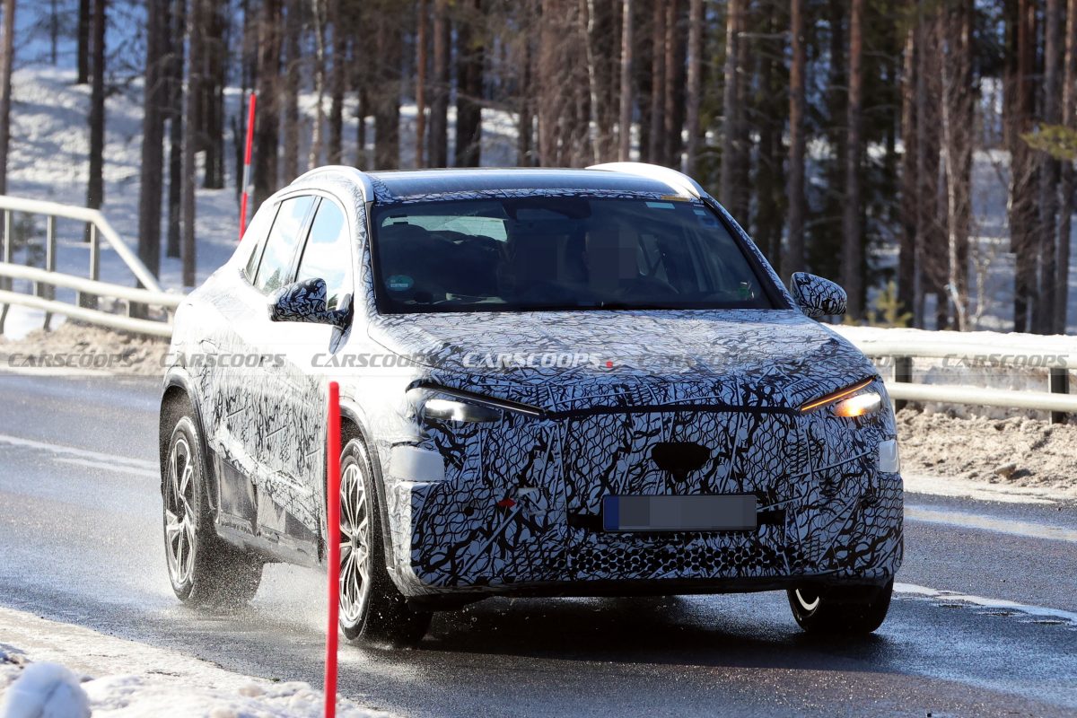 Нове покоління Mercedes-Benz GLA: шпигунські фото та деталі майбутнього електрокросовера - фото 5