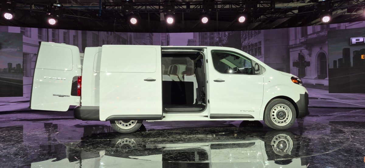 Ram відроджує ProMaster City: яким буде новий середньорозмірний фургон за $40 000 - фото 6