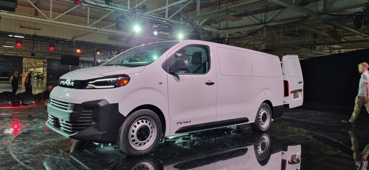 Ram відроджує ProMaster City: яким буде новий середньорозмірний фургон за $40 000 - фото 8