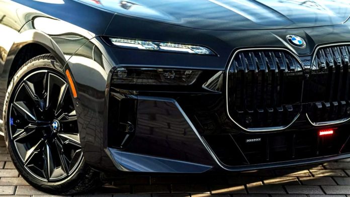 Канадське ательє Inkas перетворило новий BMW 7-Series на неприступну фортецю