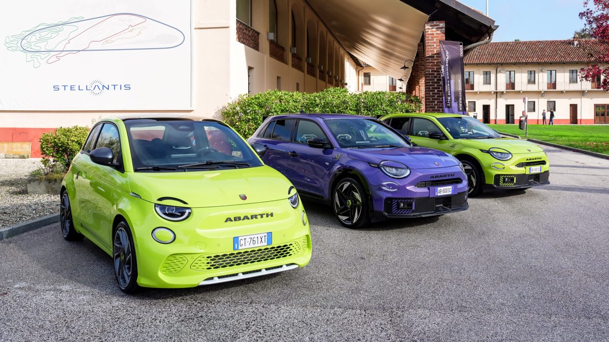 Abarth може повернутися до ДВЗ: на горизонті "заряджений" кросовер Grande Panda - фото 3