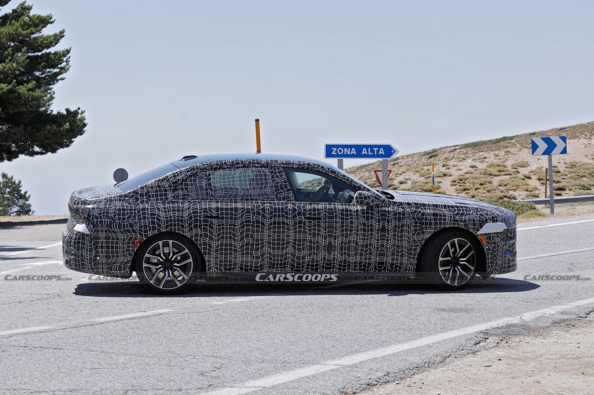 BMW показала перший тизер оновленого флагмана 7-Series перед дебютом у Пекіні - фото 6