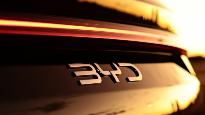 BYD представила революційну технологію: зарядка електрокара за 5 хвилин та рекордний ресурс батареї