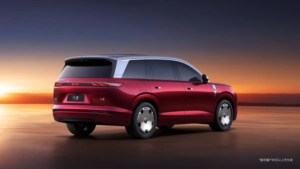 BYD представила флагманський кросовер Great Tang: 950 км ходу та зарядка за 9 хвилин - фото 3