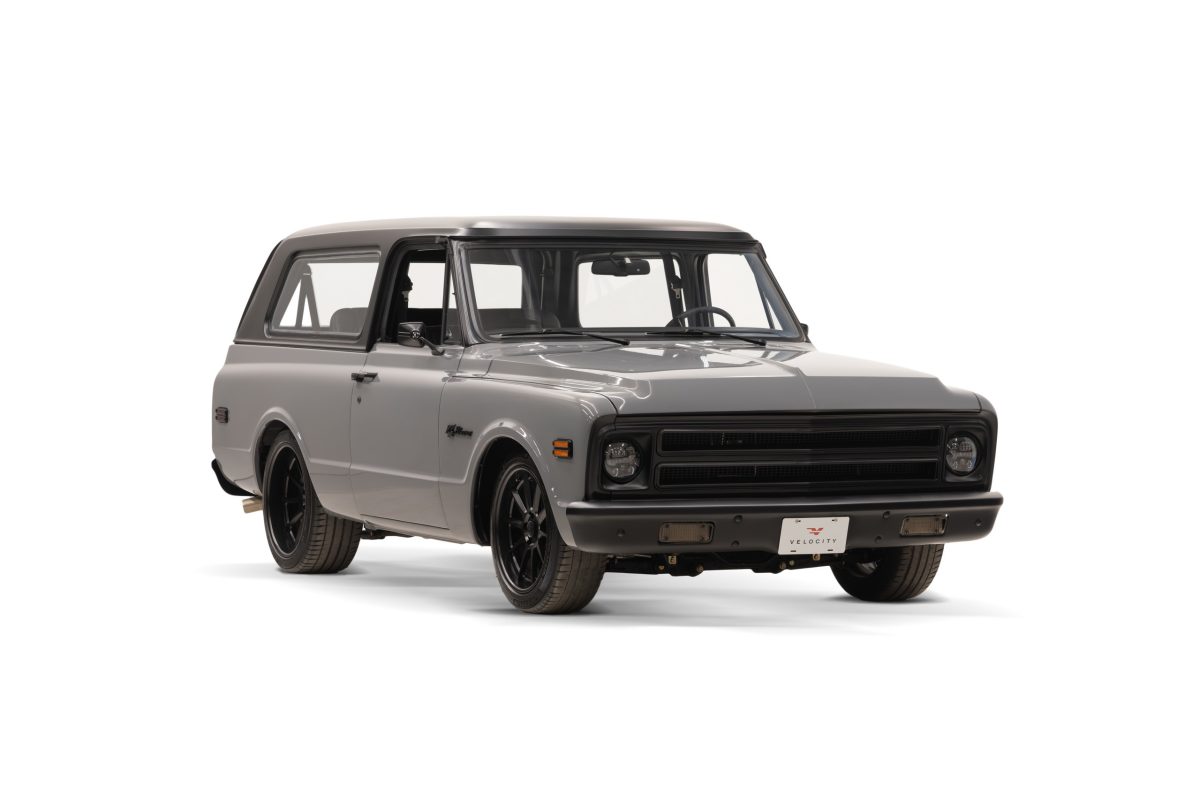 Нове життя легенди: представлено ефектний рестомод Chevrolet K5 Blazer 1972 року - фото 5