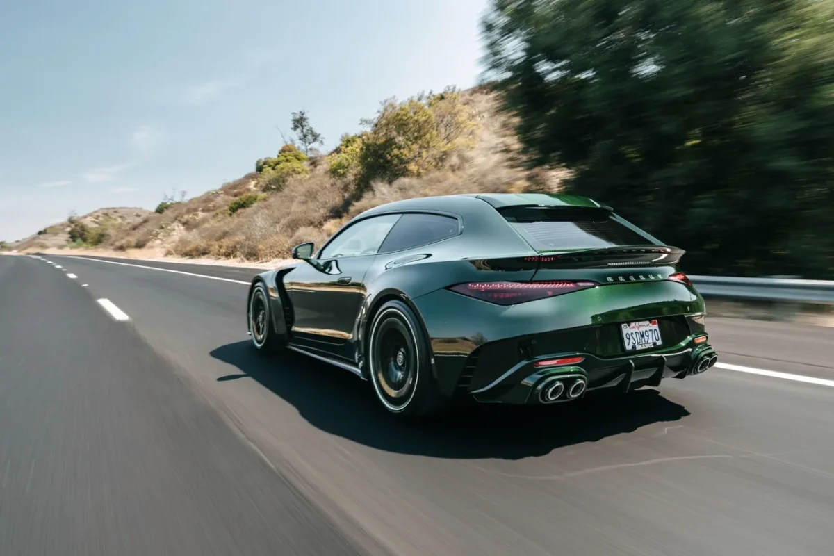 Brabus Rocket GTS: унікальний «зелений» шутінг-брейк Mercedes за ціною двох Lamborghini - фото 5