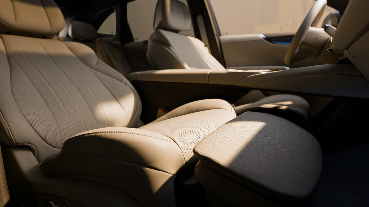 Buick розкрив подробиці про новий кросовер Electra E7: запас ходу 1600 км та «холодильник» у салоні - фото 3