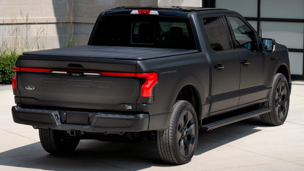 «Ми все зробили б інакше»: голова Ford визнав прорахунки з F-150 Lightning та урок від Tesla - фото 5