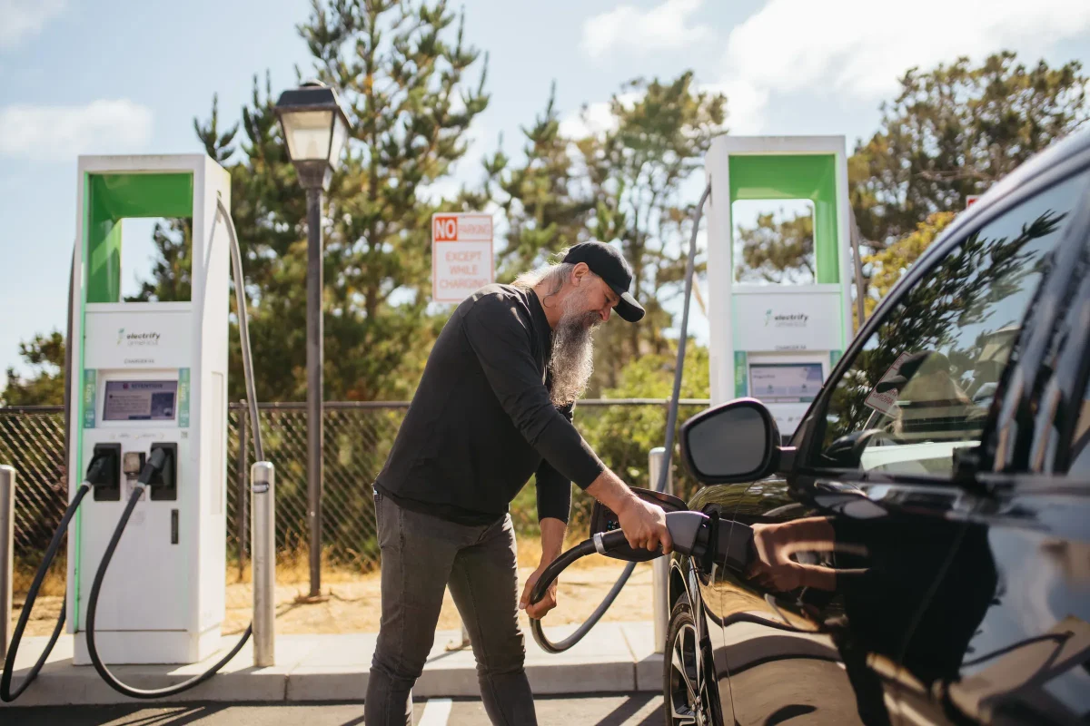 Ford Mustang Mach-E проїхав понад 500 000 км: в якому стані батарея та гальма - фото 6