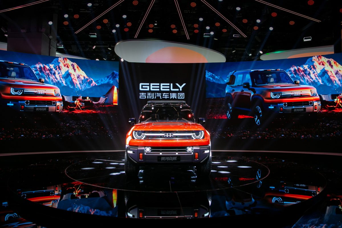 Geely готує серйозного конкурента Land Rover Defender: перші подробиці та фото - фото 6