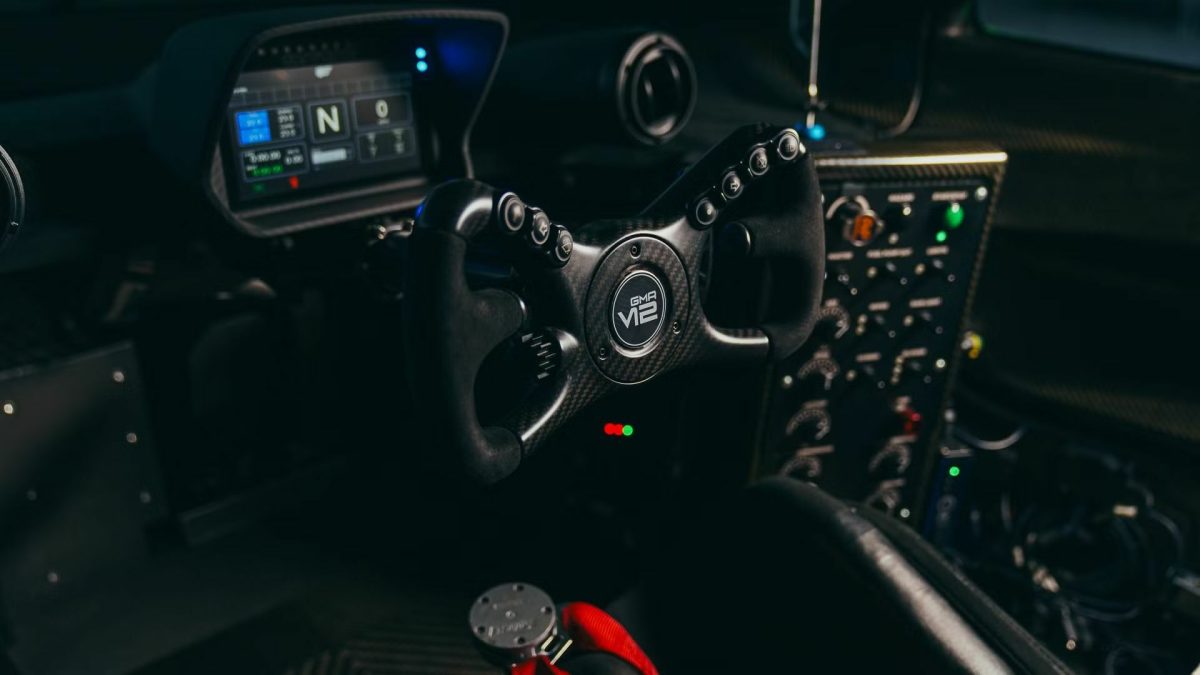 Трековий гіперкар Gordon Murray T.50s Niki Lauda виявився на 7 секунд швидшим за боліди GT3 - фото 8