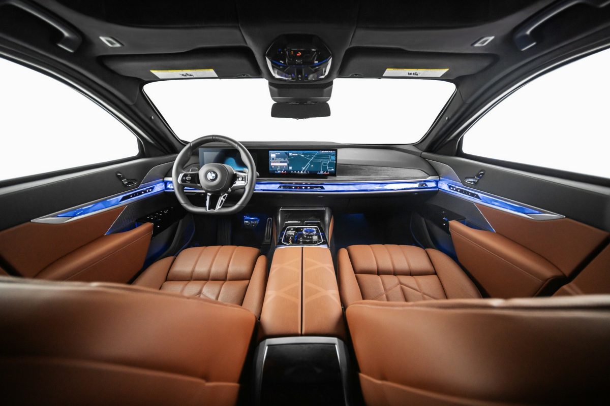 Канадське ательє Inkas перетворило новий BMW 7-Series на неприступну фортецю - фото 2