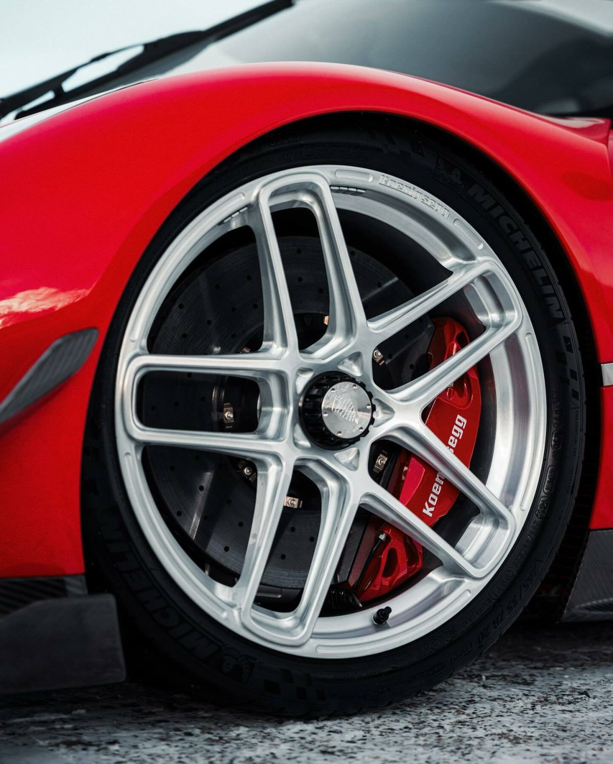 Koenigsegg готується до виходу на біржу: кожен зможе стати співвласником легендарного бренду - фото 6