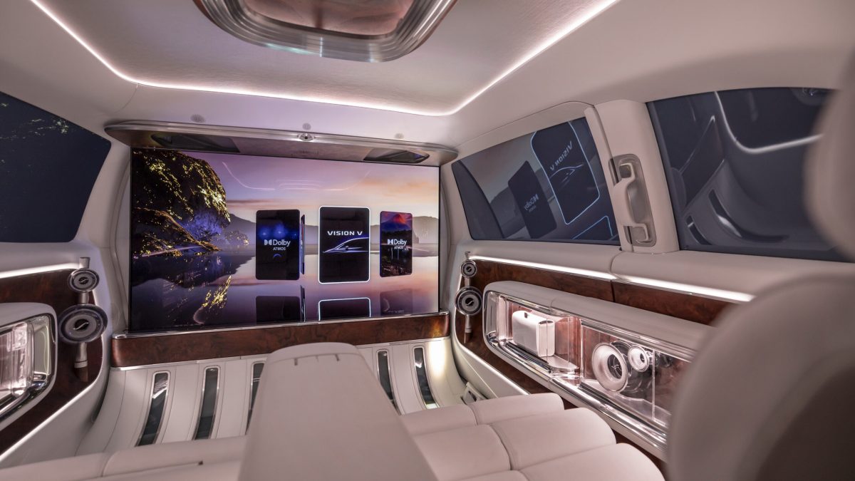Mercedes анонсував розкішний вен VLS: він отримає ексклюзивну версію Maybach - фото 7