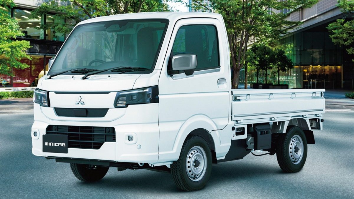 Mitsubishi представила оновлений Minicab Truck: рамний "малюк" з повним приводом за 8300 доларів - фото 4