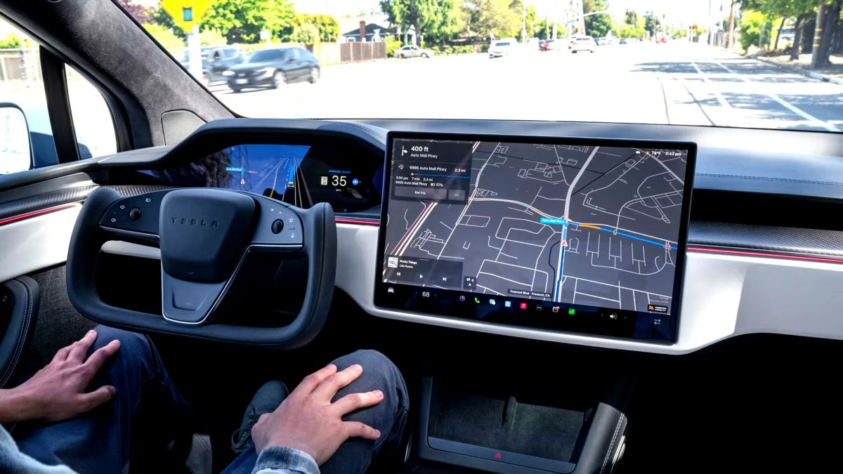 Tesla знову змінила правила перенесення автопілота FSD: погані новини для покупців Cybertruck - фото 1