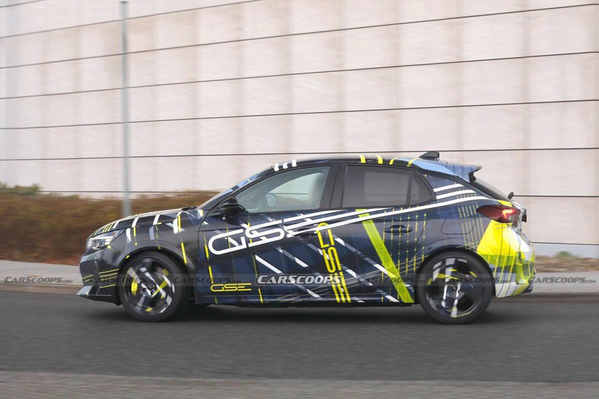 Opel готує повернення легенди: помічено новий електричний "хот-хетч" Corsa GSE - фото 4