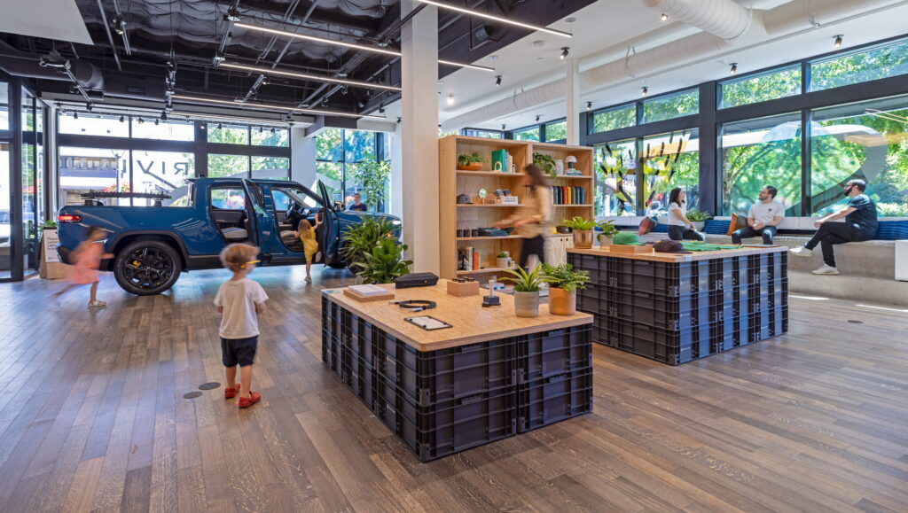 Штат Вашингтон планує дозволити прямі продажі електромобілів Rivian та Lucid в обхід дилерів - фото 3