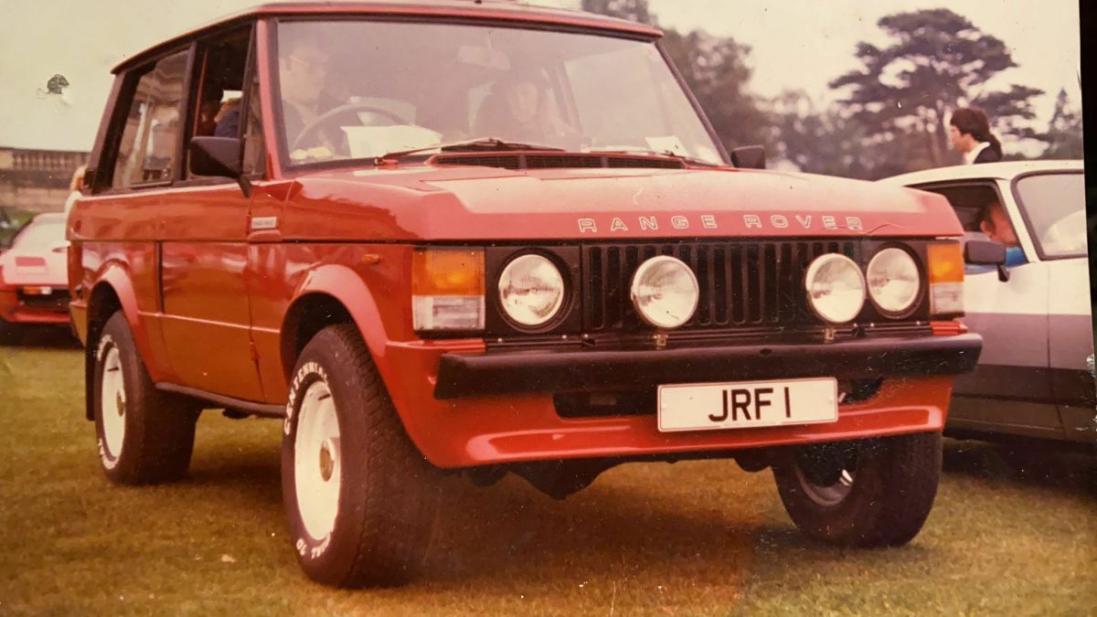 Епохальне відродження: Twisted Automotive представили класичний Range Rover із V8 на 500 сил - фото 1