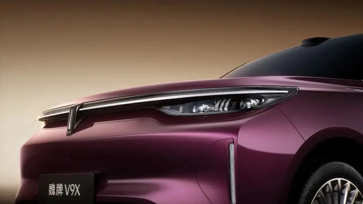 Great Wall Motor відкрито скопіювала рекламу Range Rover: очільник компанії публічно перепросив - фото 4