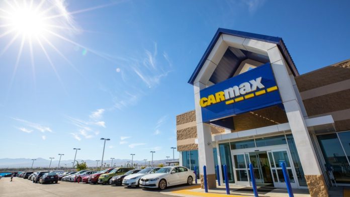 CarMax виплатить $1,1 млн штрафу за масові затримки з документами на вживані авто