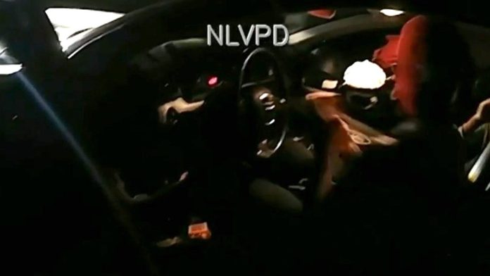 Поліція виплатить $1,2 млн жінці з вадами слуху: копи ігнорували її прохання про ручку та папір