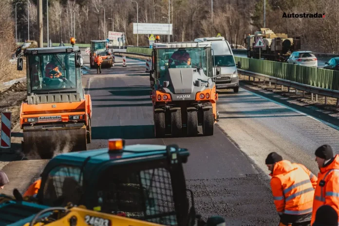 Велике латання доріг: де вже працює техніка