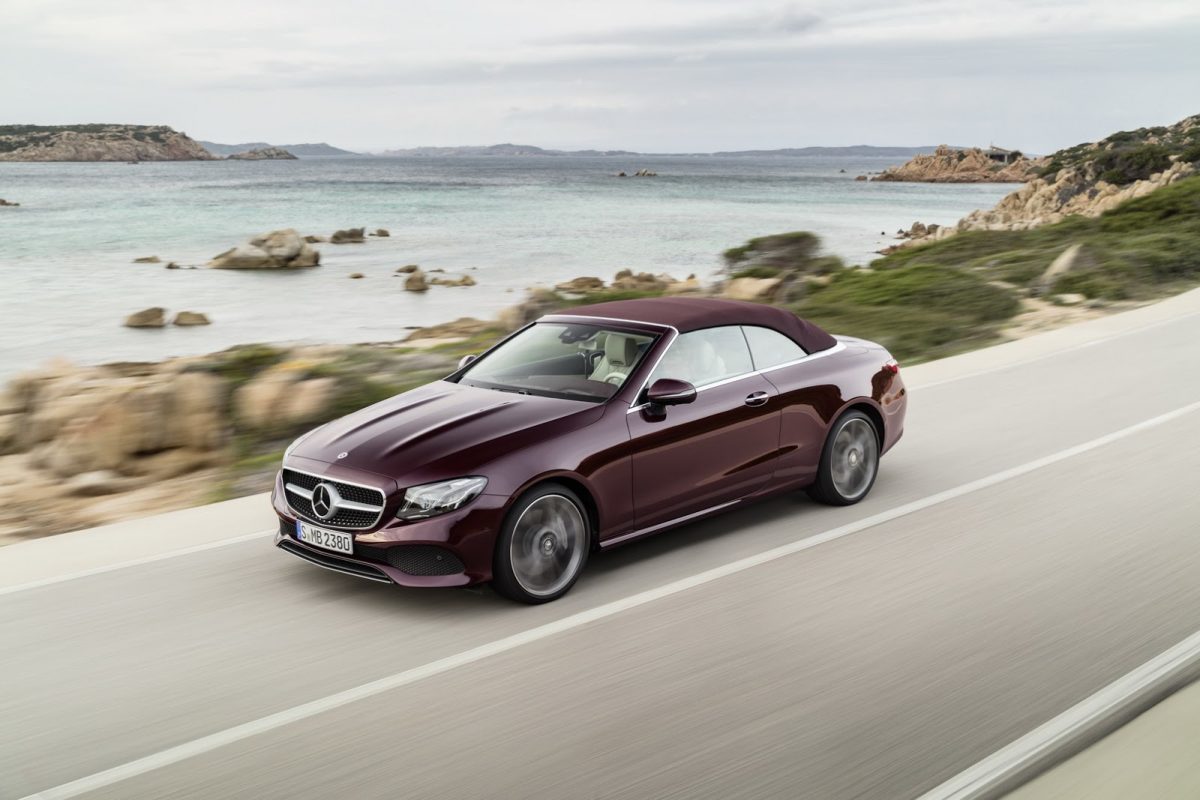 Mercedes-Benz відкликає майже 25 тисяч авто: карданний вал може від'єднатися прямо на ходу - фото 1