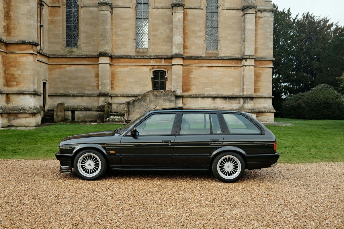 Унікальний універсал: на аукціон виставили рідкісний BMW Alpina B6 2.7 Touring 1991 року - фото 8