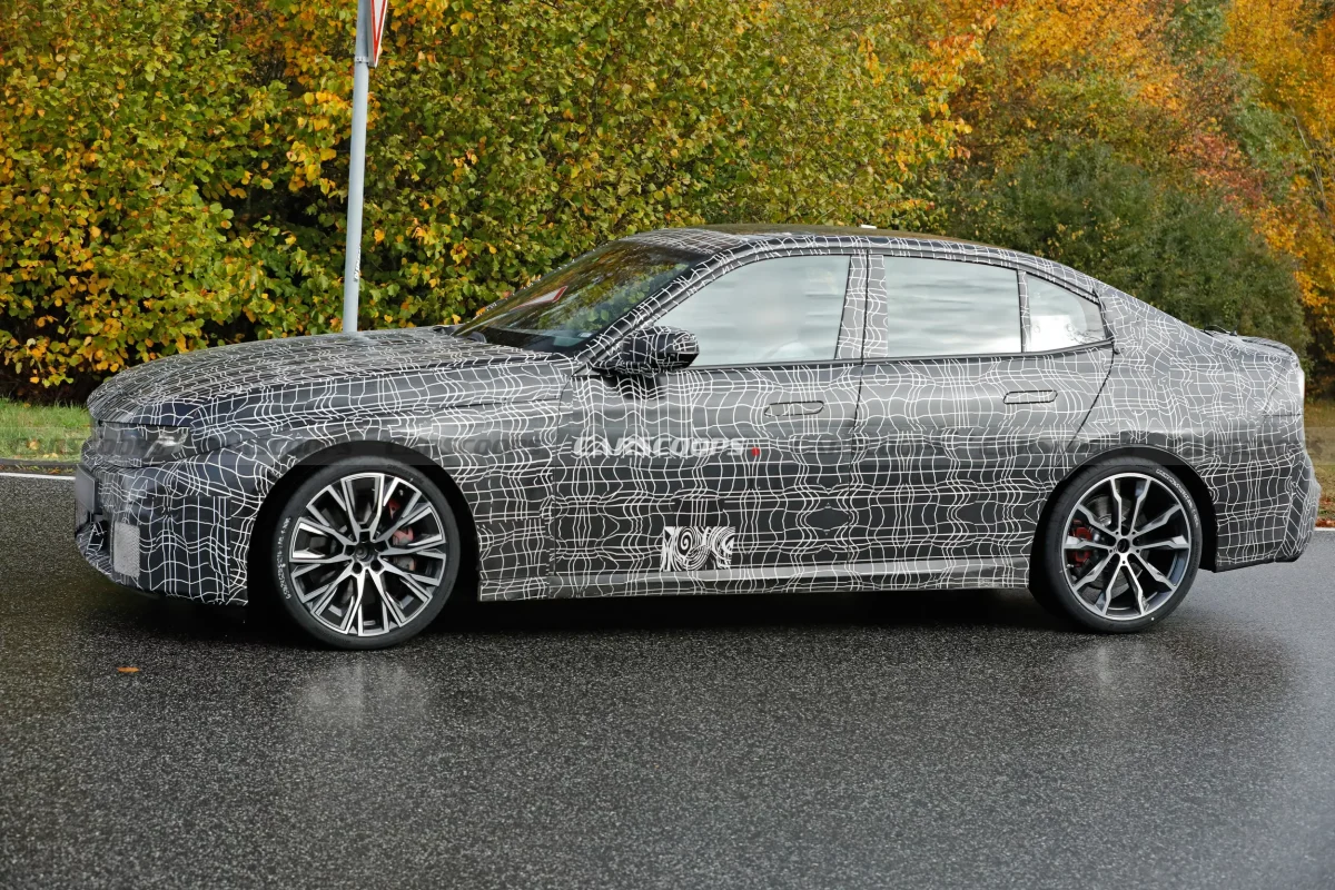 Нове покоління паливного BMW 3-Series засвітилося на відео: перші деталі про наступника M340i - фото 5