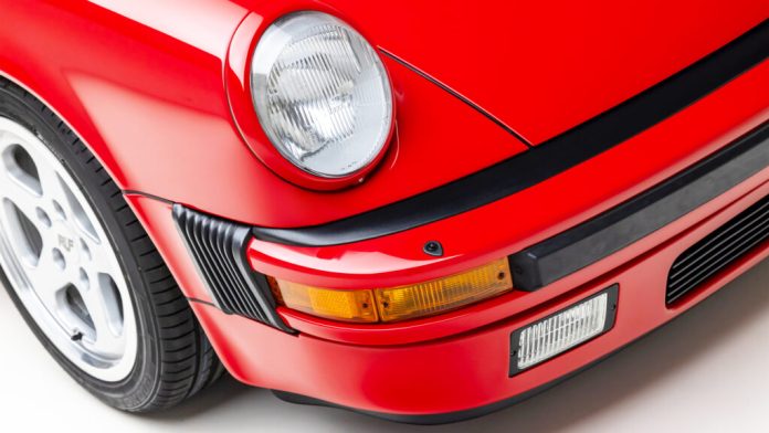 Справжній ексклюзив: на продаж виставили єдиний у світі Porsche 911 Targa Ruf BTR III Справжній ексклюзив: на продаж виставили єдиний у світі Porsche 911 Targa Ruf BTR III