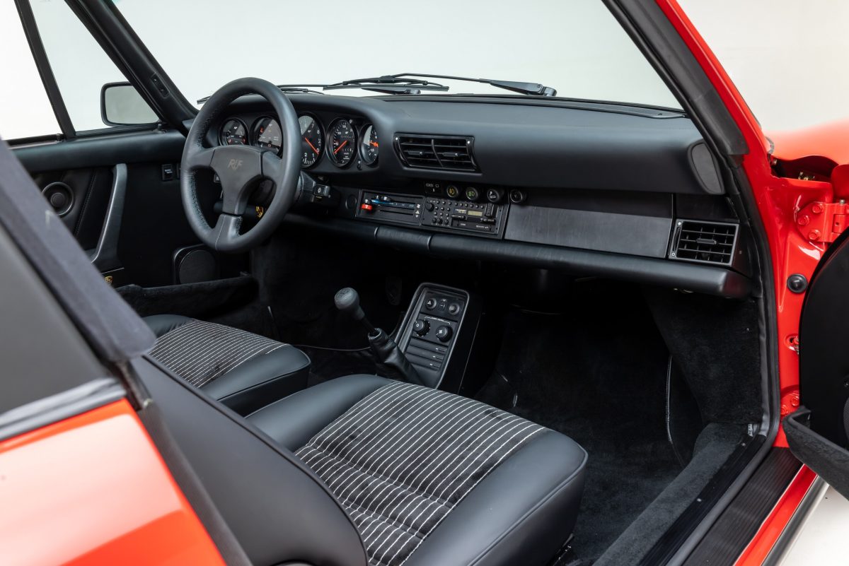 Справжній ексклюзив: на продаж виставили єдиний у світі Porsche 911 Targa Ruf BTR III - фото 4