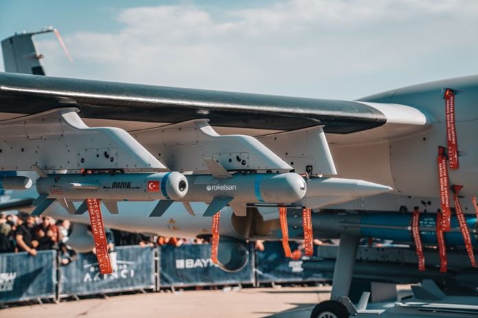 AIM-9X Sidewinder на українських МіГ-29 і F-16: повний огляд ракети