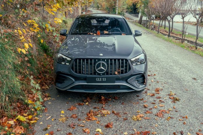 Нові Mercedes-AMG: заряджені кросовери GLC 43 і GLE 53 2027