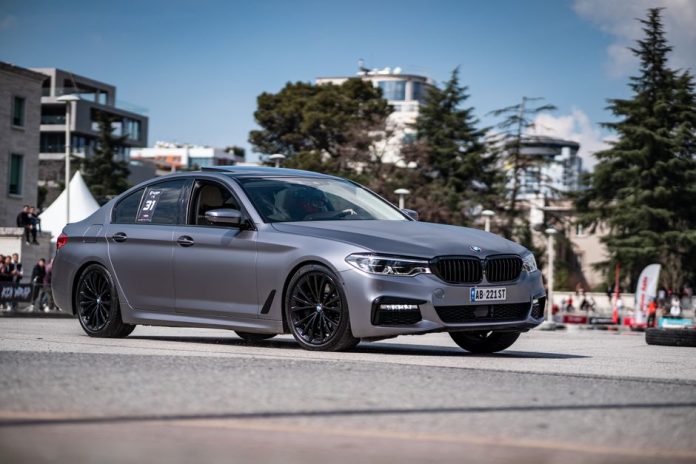 Регламент ТО BMW G60 5 серії (2024-2026): таблиця, рідини, B48/B58/i5