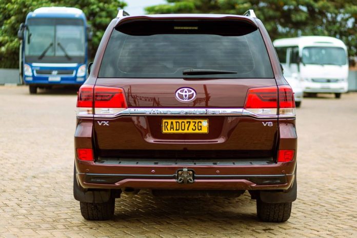 Регламент ТО Toyota Land Cruiser 200: таблиця обслуговування, рідини, артикули, слабкі місця