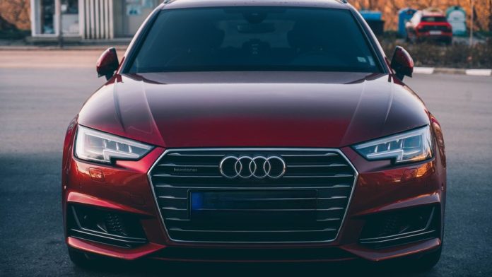 Регламент ТО Audi A4 B8: таблиця, рідини, слабкі місця