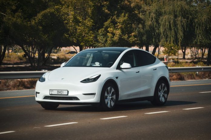 Tesla Model Y Performance в Україні 2026: огляд, ціни, ТТХ