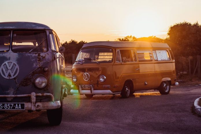 Volkswagen Caddy 2026: повний огляд сімейного мінівена