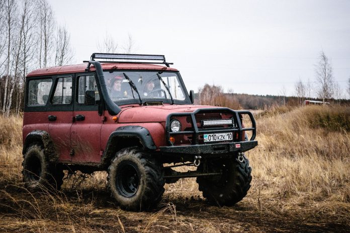 Ineos Grenadier: британський позашляховик - повний огляд