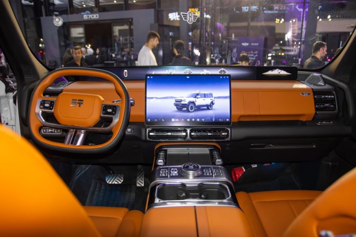 Li Auto L9: огляд флагманського EREV-кросовера і ціни в Україні 2026