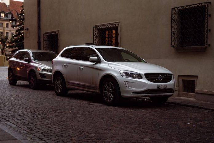 Volvo EX90 2024-2026: огляд 7-місного преміум електро-флагмана